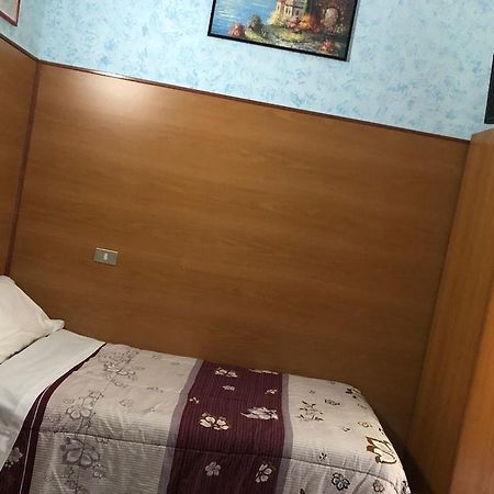 Don Chisciotte Hotell Turin Exteriör bild