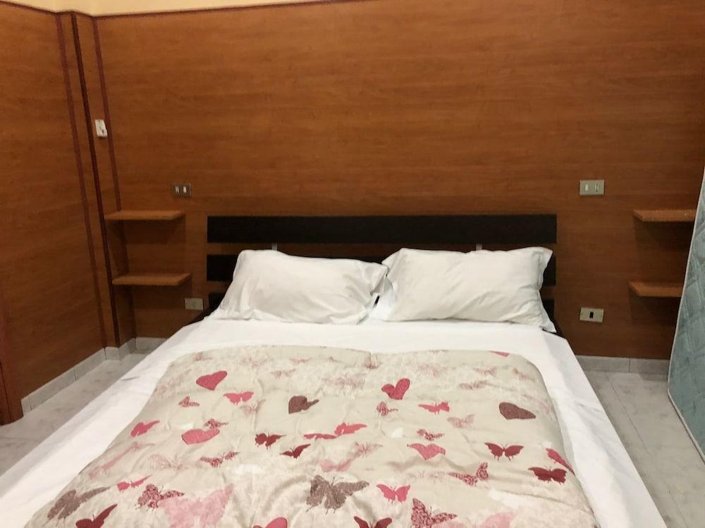 Don Chisciotte Hotell Turin Exteriör bild